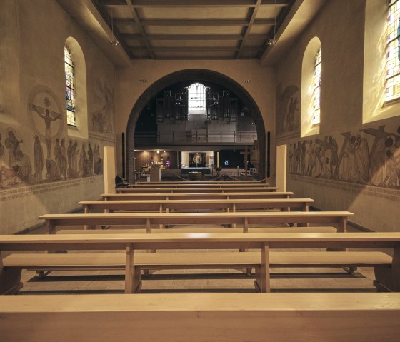 Einblick in die Wallfahrtskirche, © Schieferland Kaisersesch, Marco Rothbrust