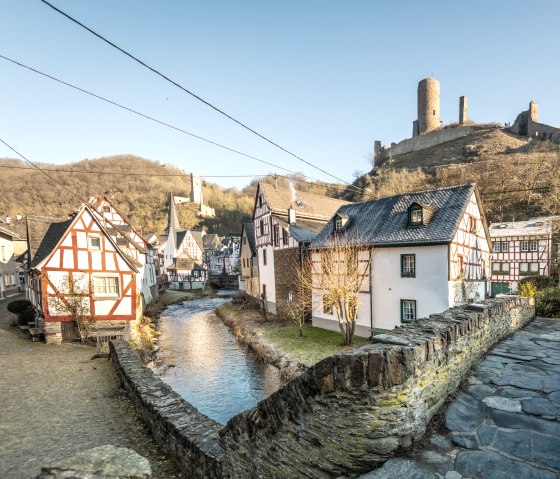 Fachwerkidyll Monreal mit Burgen, © Eifel Tourismus GmbH, D. Ketz