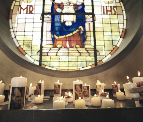 Kapelle im Innenhof der Wallfahrtskirche, © Schieferland Kaisersesch, Marco Rothbrust