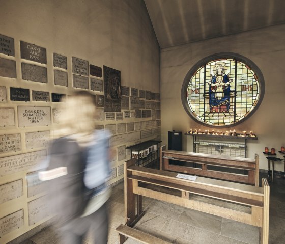 Innenansicht der Kapelle, © Schieferland Kaisersesch, Marco Rothbrust