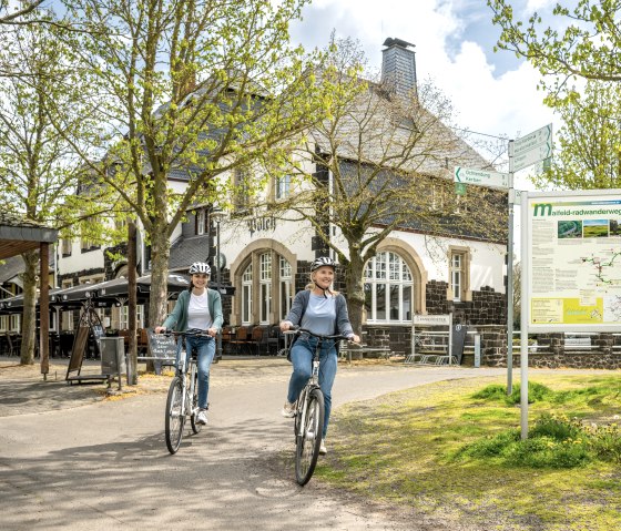 Maifeld-Radwanderweg, am Bahnhof Polch, © Eifel Tourismus GmbH, Dominik Ketz