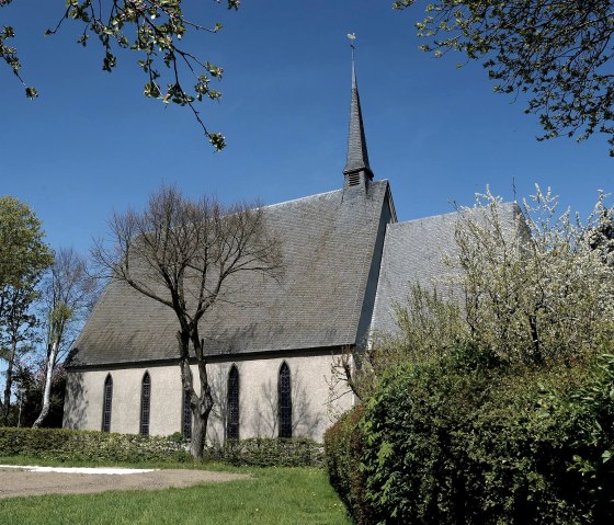 Schwanenkirche bei Roes, © Schieferland Kaisersesch, Christoph Gerhartz